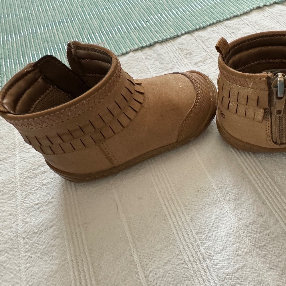 Stride rite 360 moccasin booties